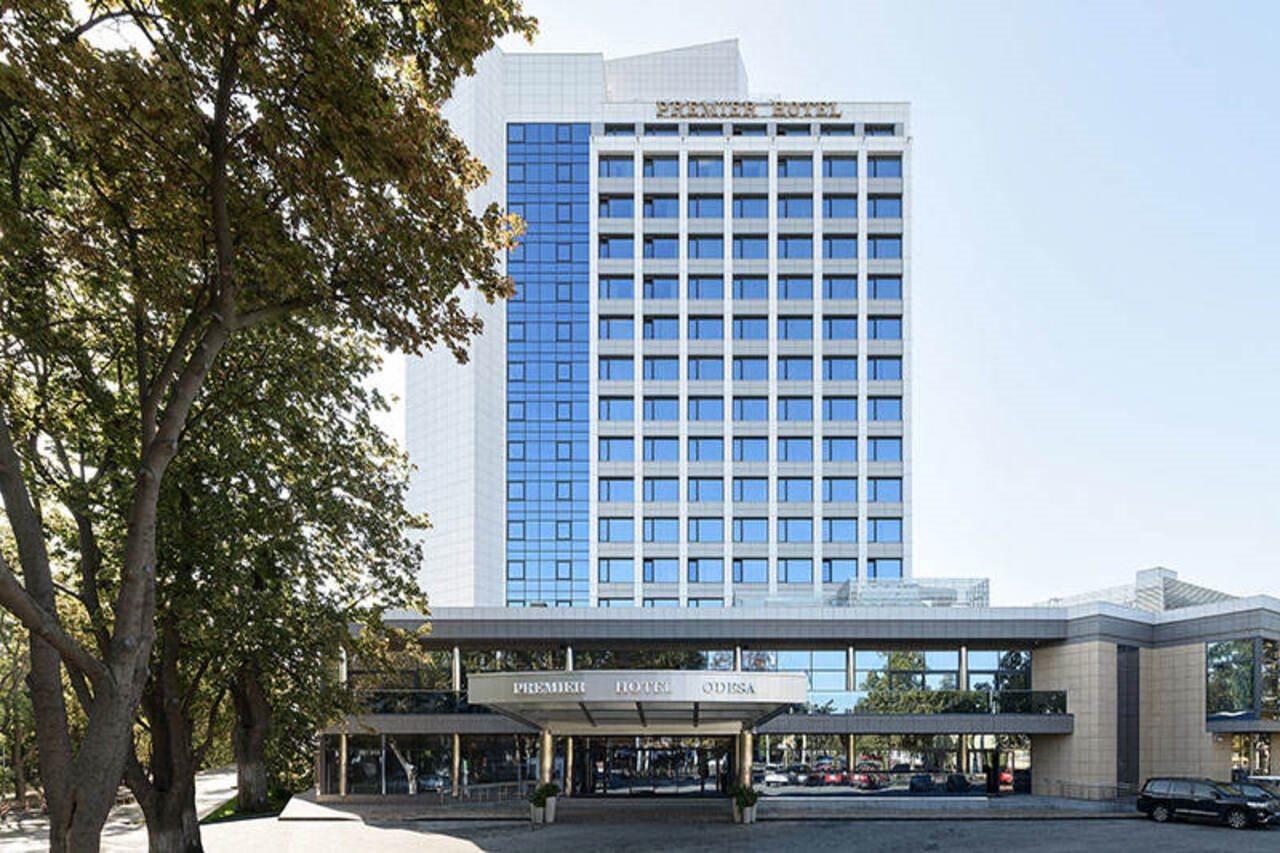 Premier Hotel Odessa Buitenkant foto The hotel in 2019