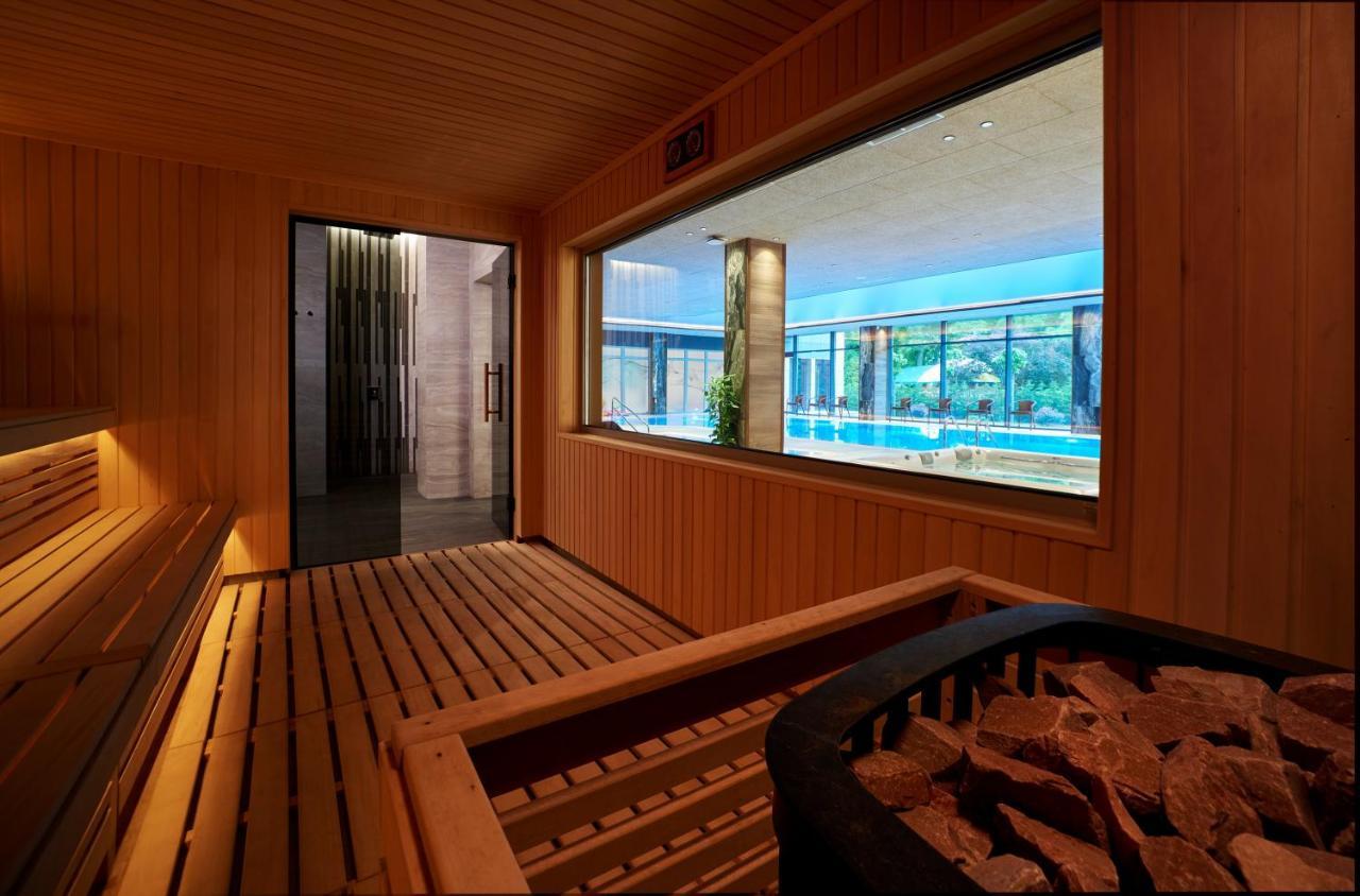 Premier Hotel Odessa Buitenkant foto Sauna